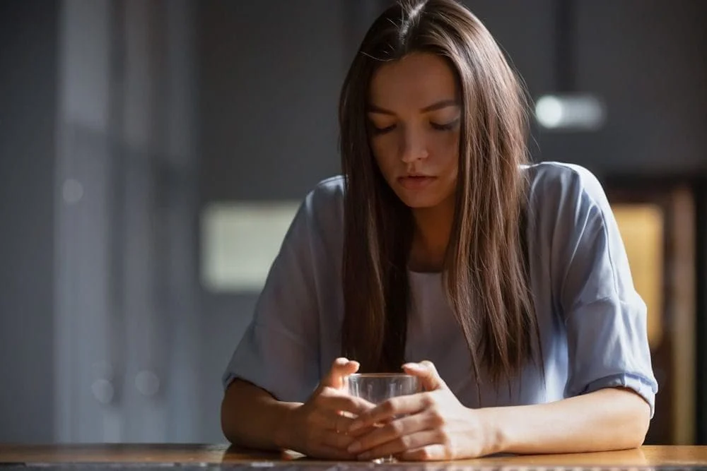 Differences between binge drinking and alcoholism patterns