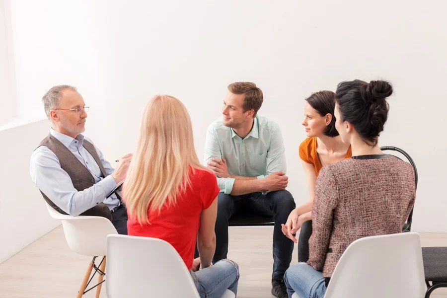 medication-assisted-treatment-program Support group session during MAT program for addiction recovery