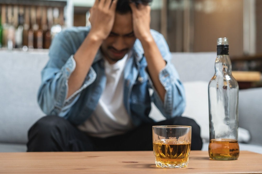 Reasons alcohol becomes addictive in some people